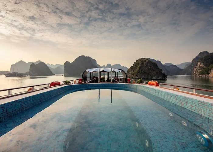 Orchid Premium Cruise 5* Ha Long