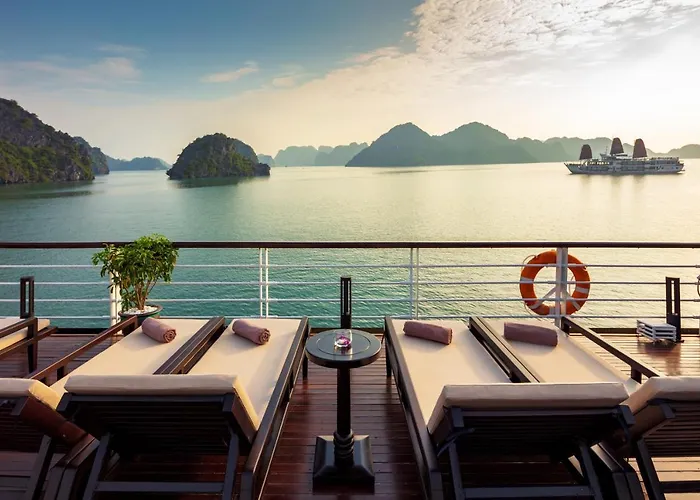 Orchid Premium Cruise 5* Ha Long